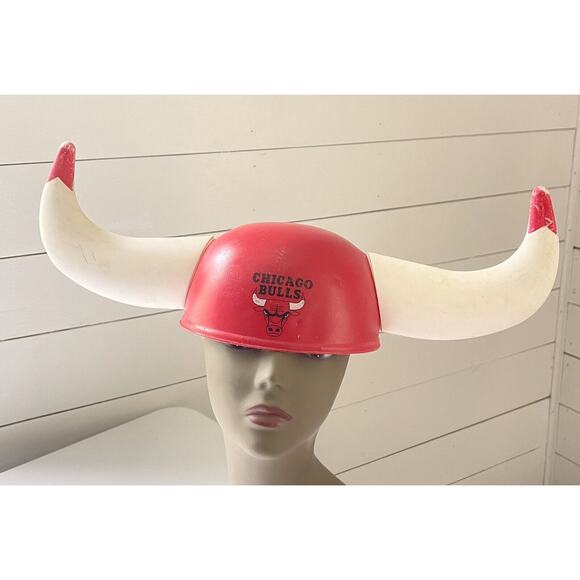 Chicago Bulls NBA Subway Promo Viking Hat Cap Plastic Helmet Horns 1997 Vintage - Picture 1 of 7